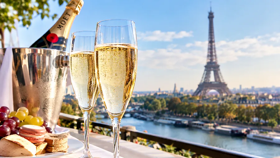 Champagne Tasting in Paris Top Bars Experiences